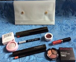 Bareminerals Deluxe Samples Make Up Kit Sample Size