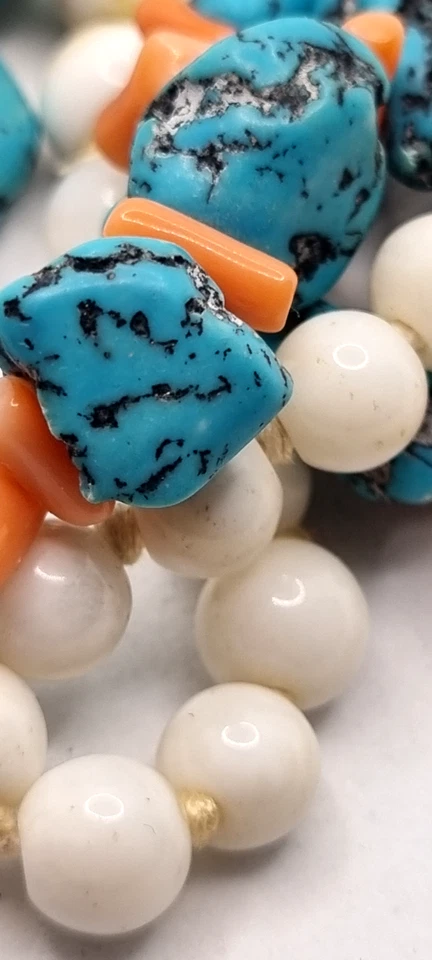 CORALLO AGATA BIANCA PIETRE TURCHESE PIETRE DURE COLLANE LOTTO - Immagine 4 di 4
