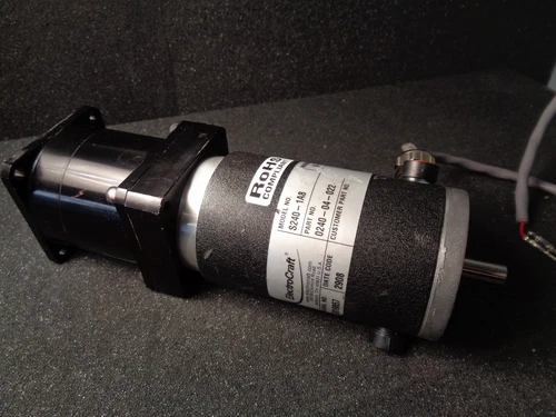 Reliance Electric Electro Craft S240-1A8 Rev: 14 Servo Parker NE23-050 Gear