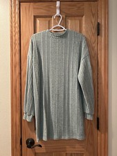 Women's Sheln sage green long sleeve crewneck sweater dress, S (4).