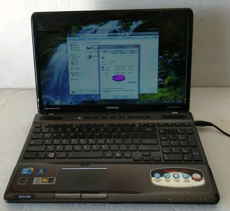 TOSHIBA SATELLITE A665-S INTEL CORE i3-M350 2,27 GHz 6 GB 500 GB WIN 7 PRO Foto 2 de 4