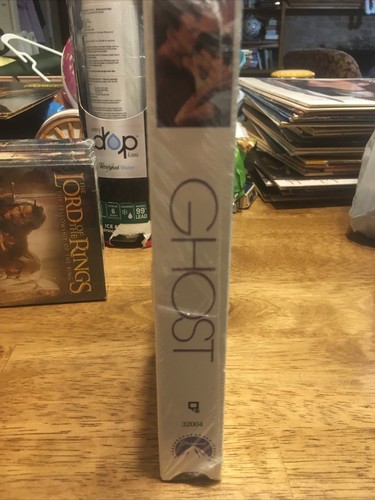 GHOST (VHS, 1990) Factory Sealed, Demi Moore, Patrick Swayze, Whoopi Goldberg - Picture 4 of 4