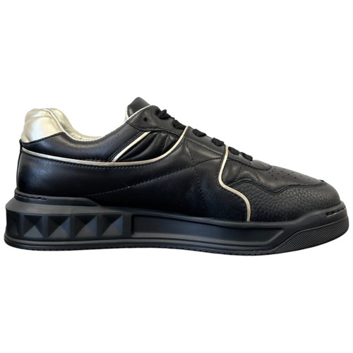 Valentino Garavani Men's One Stud XL Low Trainers Black EU 44 / UK 10 - Picture 4 of 15
