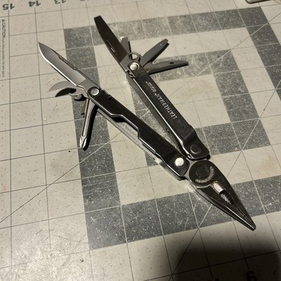 Leatherman Bond Multi Tool