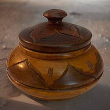 Vintage Hand Carved Wooden Trinket Bowl with Lid Container Brown 2.5  Tall