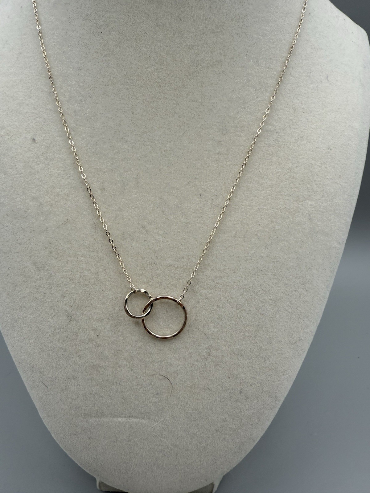 Double Interlocking Circle Sterling Silver Neckla… - image 1