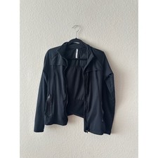 Fabletics Women's Black Full Zip Long Sleeve Fitted Athletic Jacket