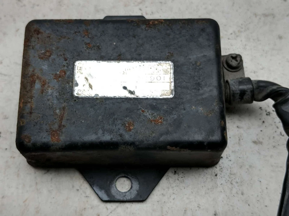 80-83 Suzuki GS1100 GS1100E Computadora CDI ECU ECM Caja de encendido Foto 2 de 4