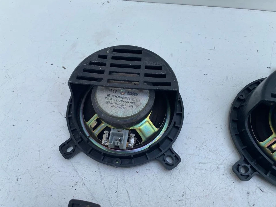Saab 9-5 1998 front door speaker 4616926 GVI12038 - Image 3 of 4