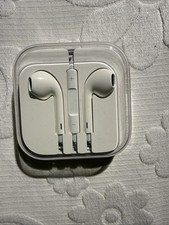 Apple Auricolari EarPods con Connettore Tipo Jack - Bianchi