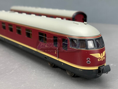 Ho Trix 22608 VT 08.5 DB Diesel Powered Rail Car Train DCC/SND