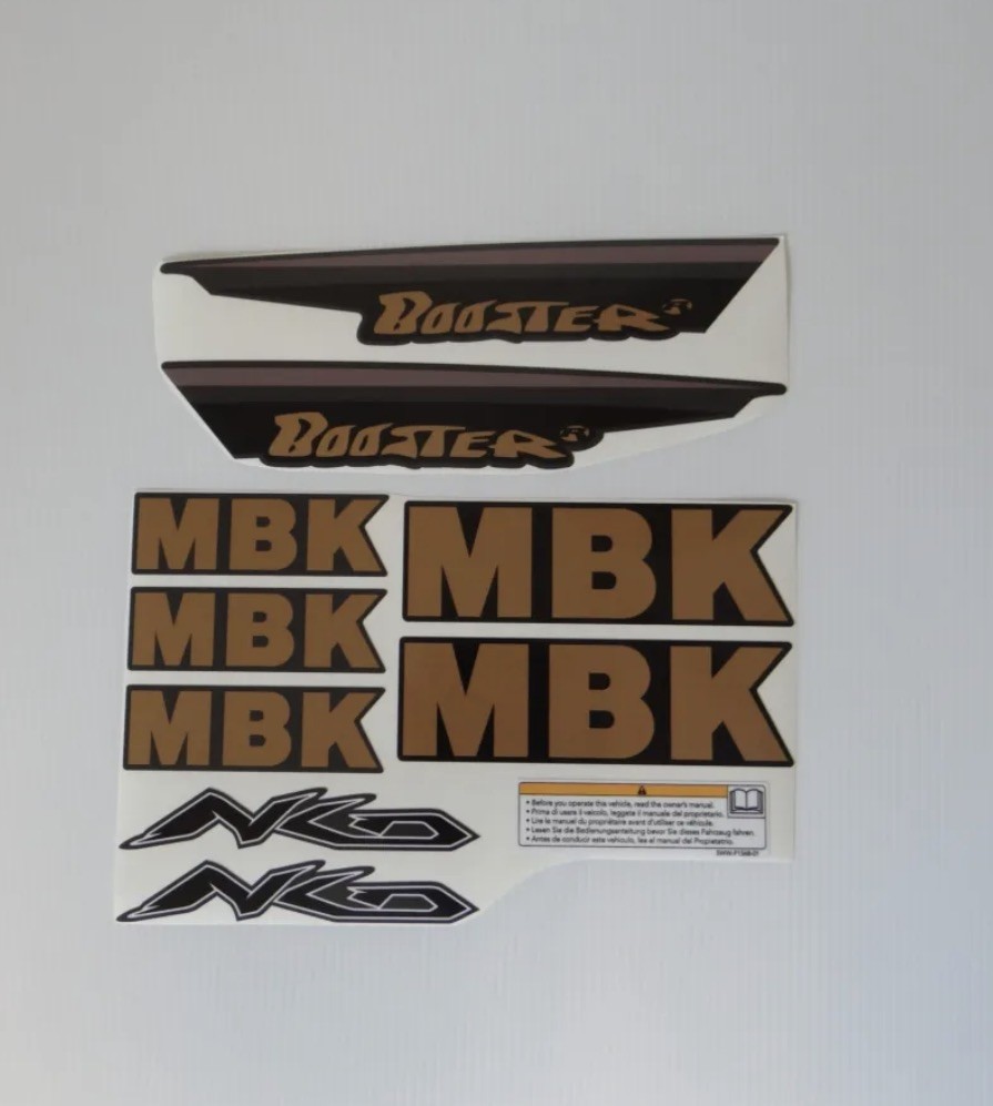 Kit déco MBK Booster NKD noir pour un style urbain et personnalisé en ville