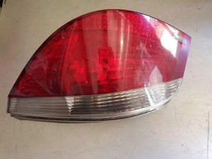 BMW 5 E60 Rücklicht hinten links 6910768 2.50 Diesel 2005 33751260