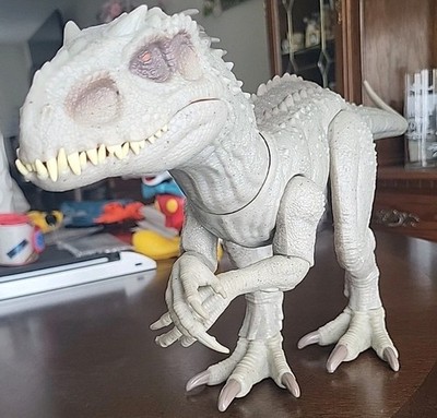 Jurassic World Destroyer And Devour Indominus Rex Lights And Sound 22''L X 13''T