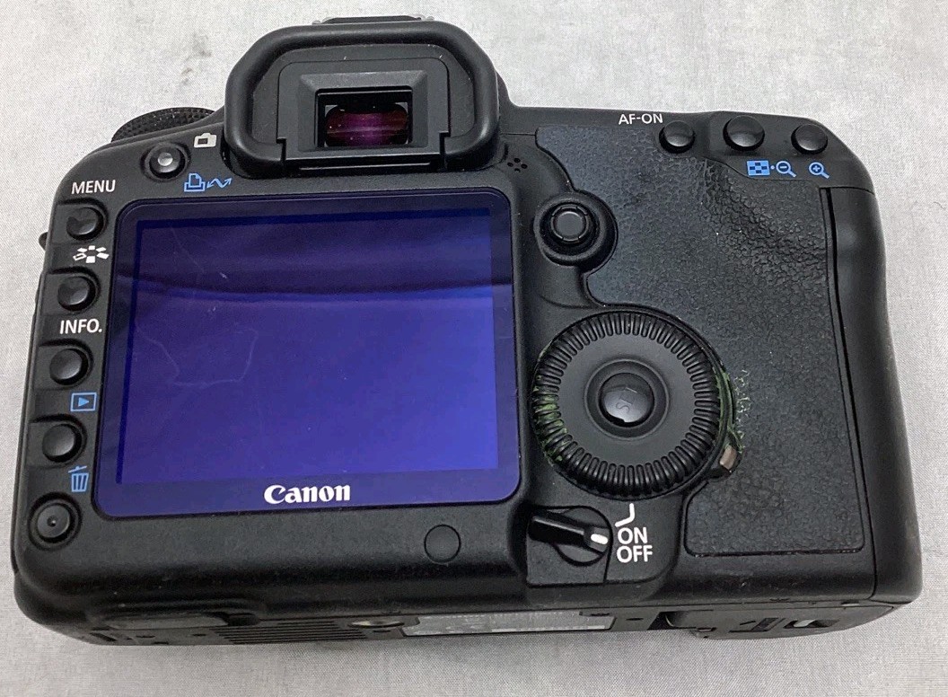 Canon EOS 5D Mark II 21.1MP Digital Camera Body Only For Parts