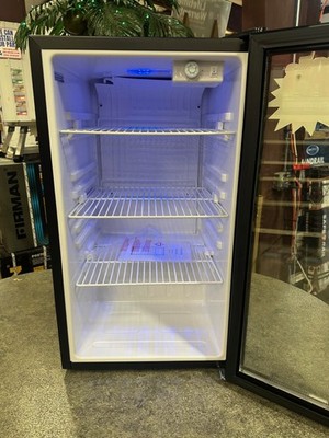 Everchill 3.2 Cubic Foot Wine Fridge # JC-90-LEDRHH