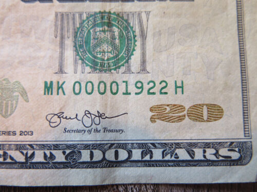 20 dollar bill fancy note YEAR 1922 serial number 00001922 - Picture 2 of 3