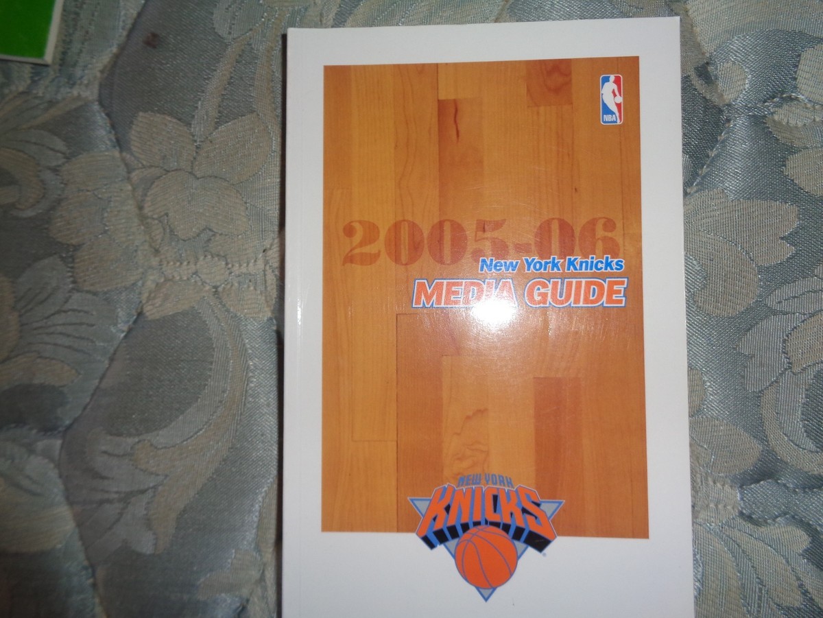 2005-06 NEW YORK KNICKS MEDIA GUIDE Yearbook 2006 Press Book