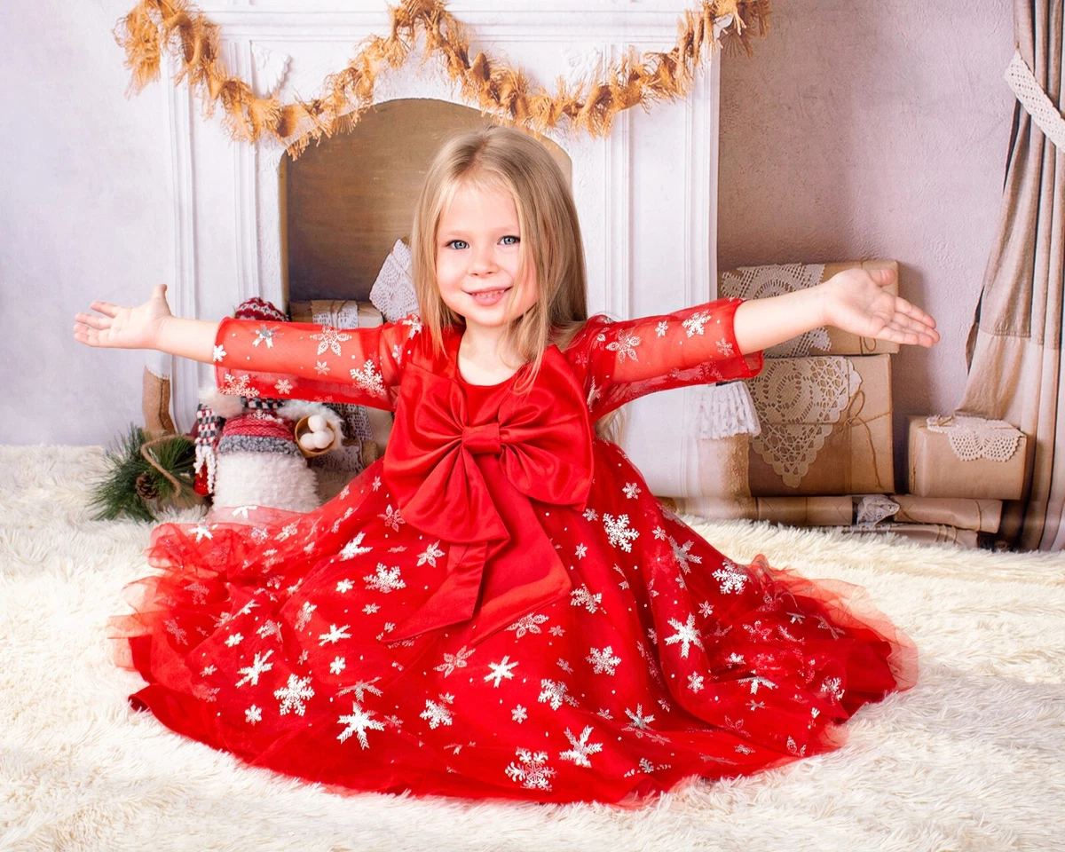 white christmas dresses Anastasia Girls Christmas Smocked Dress 2T