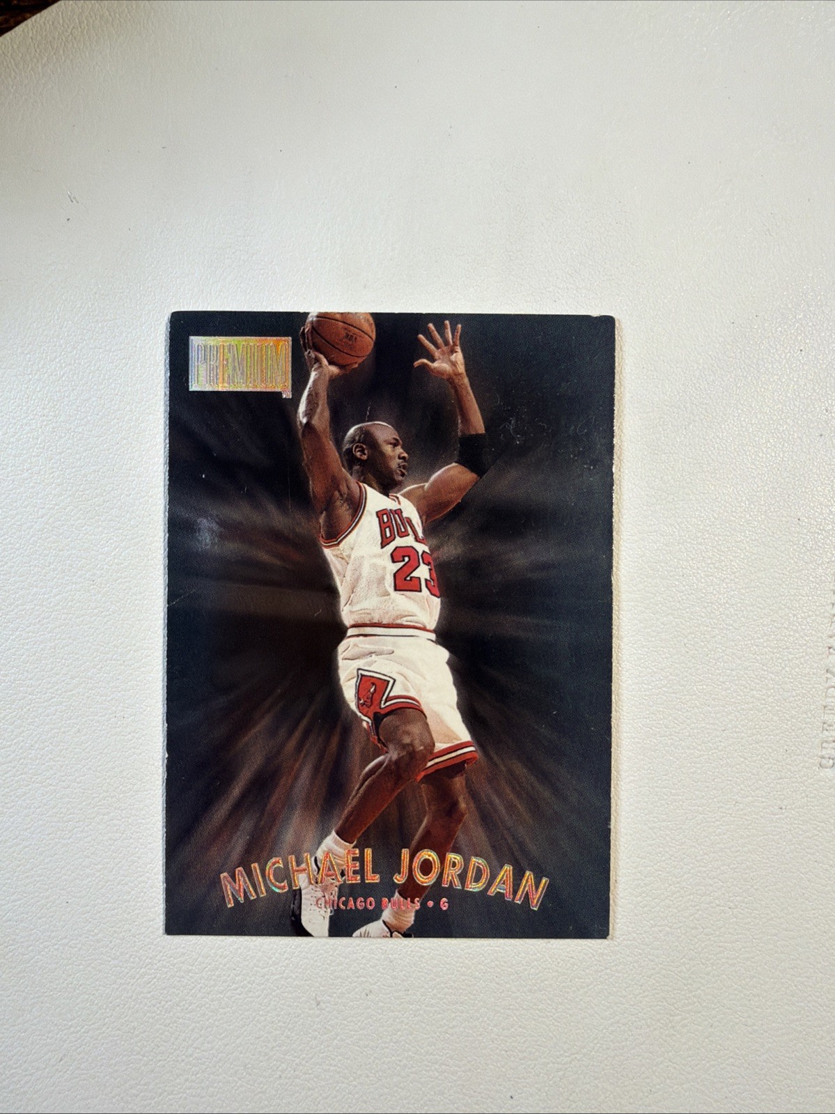 MICHAEL JORDAN 97/98 SKYBOX PREMIUM #29