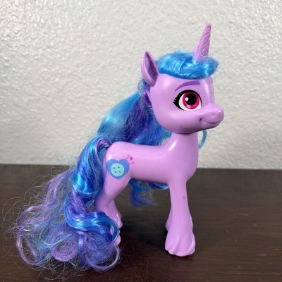 2021 Hasbro My Little Pony G5 IZZY MOONBOW 6.75'' Purple Brushable Unicorn Figure