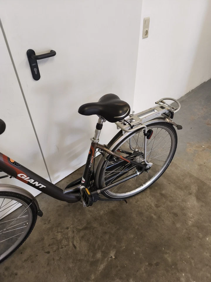 City Bike Damen Fahrrad 28 Zoll - Bild 2 von 4