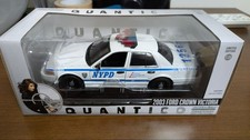 Greenlight Ford Crown Victoria NYPD diecast car