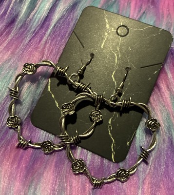 Silver Barbwire Heart shaped Earrings. Unique, Party, Cute, Festive, Shiny.