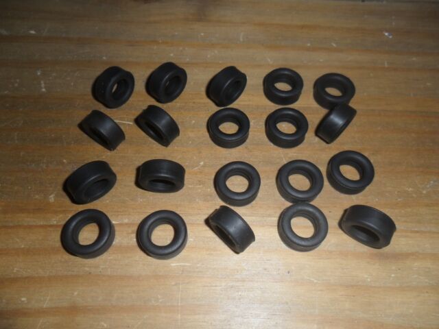 Scalextric new grippy slick car tyres / tires Indy / modern F1 / Start F1 etc OE10412