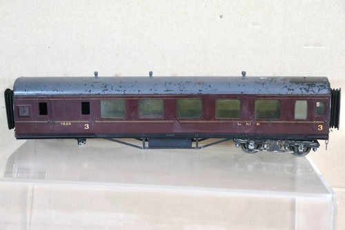 LEEDS MODEL COMPANY LMC O GAUGE LMS MAROON 3rd CLASS BRAKE COACH 7500 3ppe - Picture 3 of 9