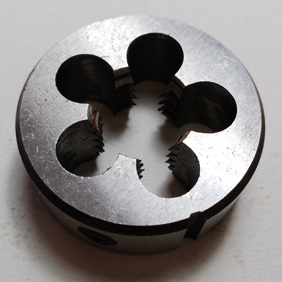 5/8 11 UNC Tap And Die SetMachine Thread Tap And Round Thread Die Right Hand EBa