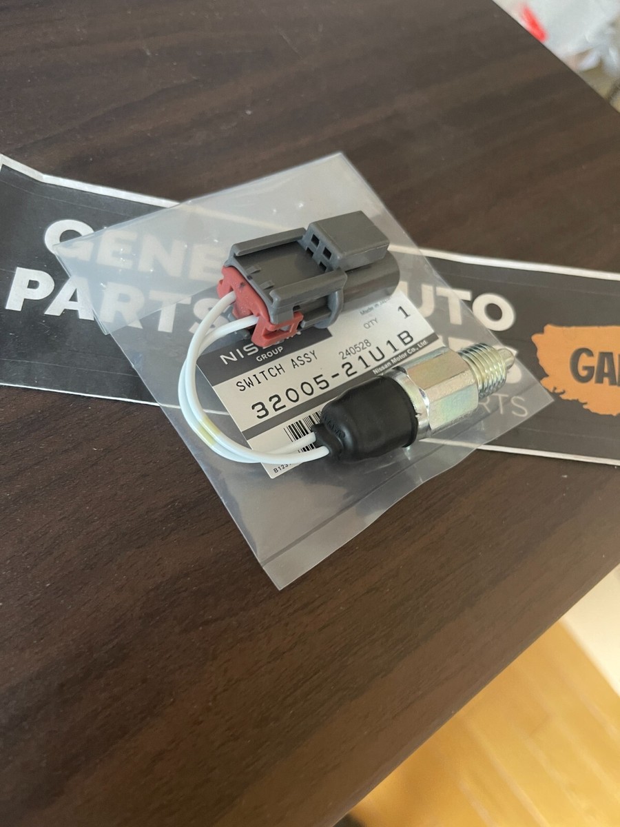 実玖 1984-1996 Nissan 200SX 300ZX Genuine OEM Reverse Switch