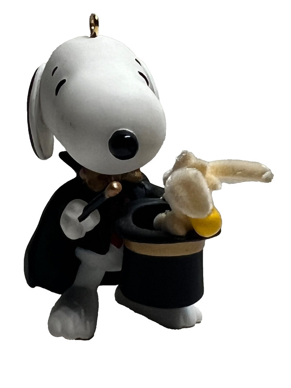 Peanuts Snoopy  The Magnificent Miniature  Hallmark Keepsake
