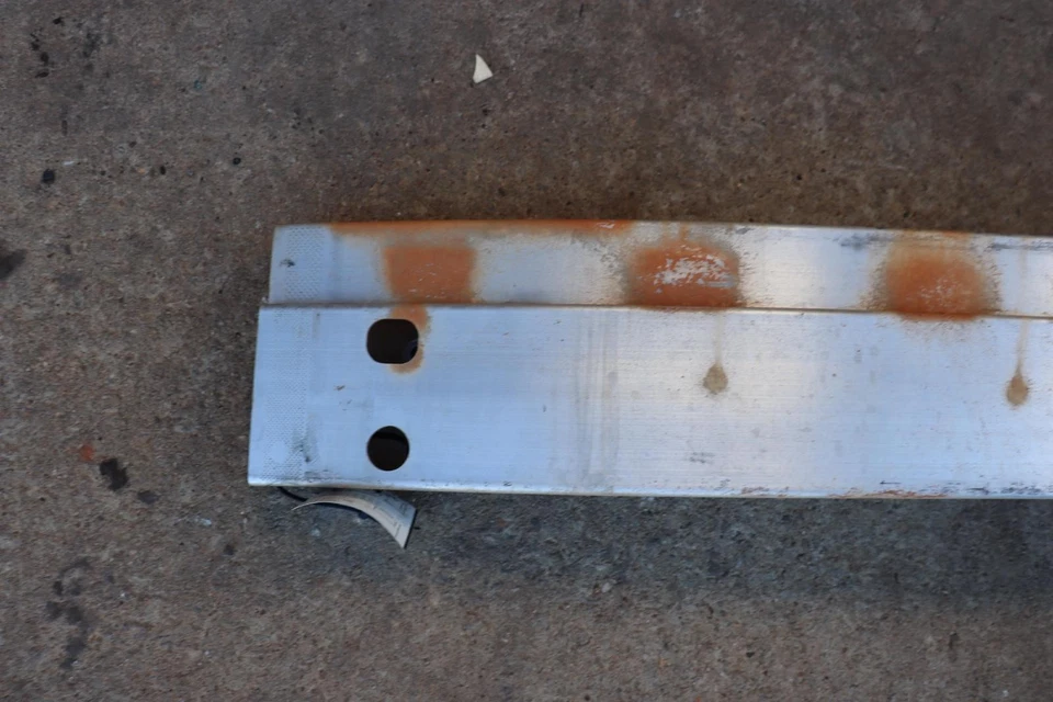 Parachoques trasero Pontiac G8 2008-2009 refuerzo barra de impacto soporte OEM Foto 4 de 4