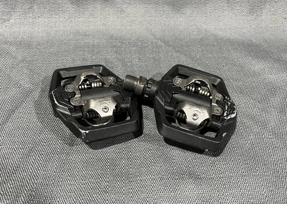 Shimano PD-ME700 Pedale Trail / MTB Klickpedale beidseitig SPD 9/16"
