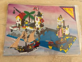 LEGO Pirates: Imperial Trading Post (6277) With Manual. Read Description. Great!