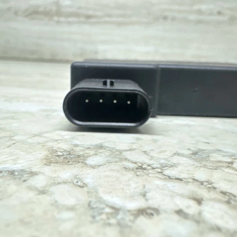 Fuse Block Module Compatible 2014-2015 Chevrolet Malibu 2016 Chevrolet L20 - Image 2 of 4