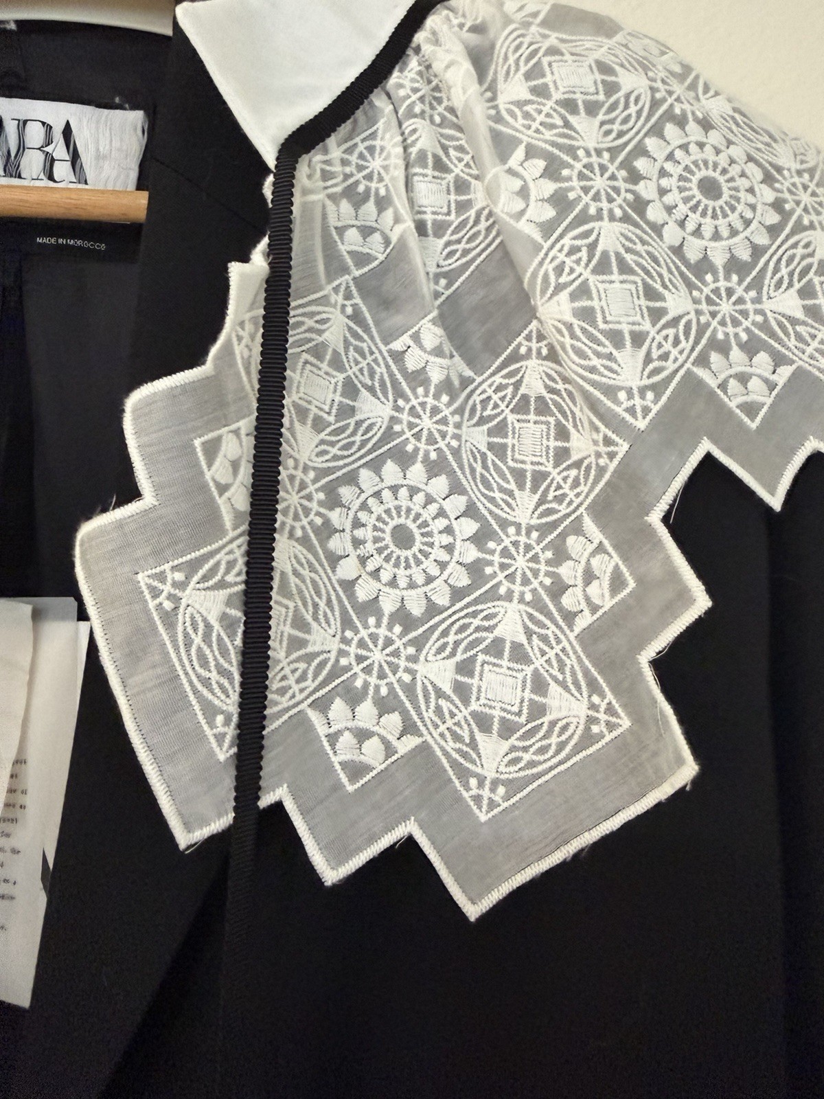 Zara Atelier Black White Women's Jacket with Lace Ruffle Bow Tie S image 10
