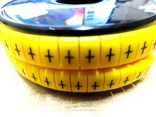 pack of 500 yellow "+" cable markers for 3.5 to 6mm diameter cable + plus 