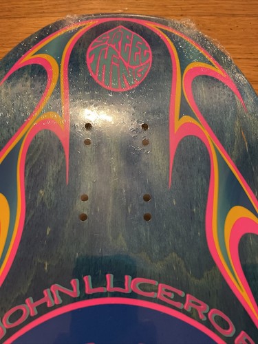 SCHWARZES ETIKETT SKATEBOARDS JOHN LUCERO STREET THING 2021 BLAUER FLECK 9,88 KOSTENLOSER VERSAND - Bild 7 von 8