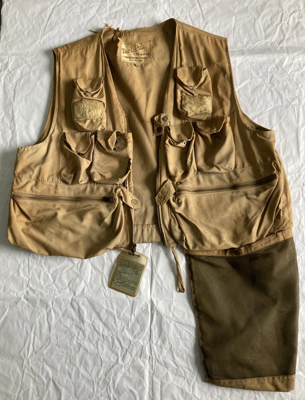 Vintage 1940s American Pad & Textile Tac-L-Pak by Ta-pat-co Fly Fishing Vest ***