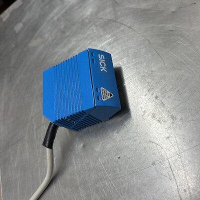 SICK CLV420-3010 S04 / 1043578 BARCODE SCANNER (USED Working)