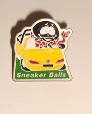 PINS SNEAKER BALLS