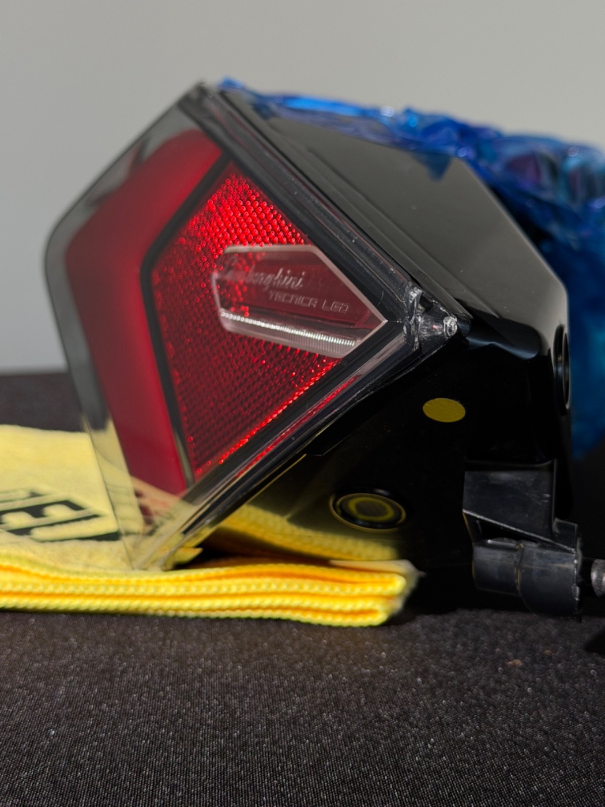Lamborghini Urus 2018-2024 Rear Right Outer Tail light