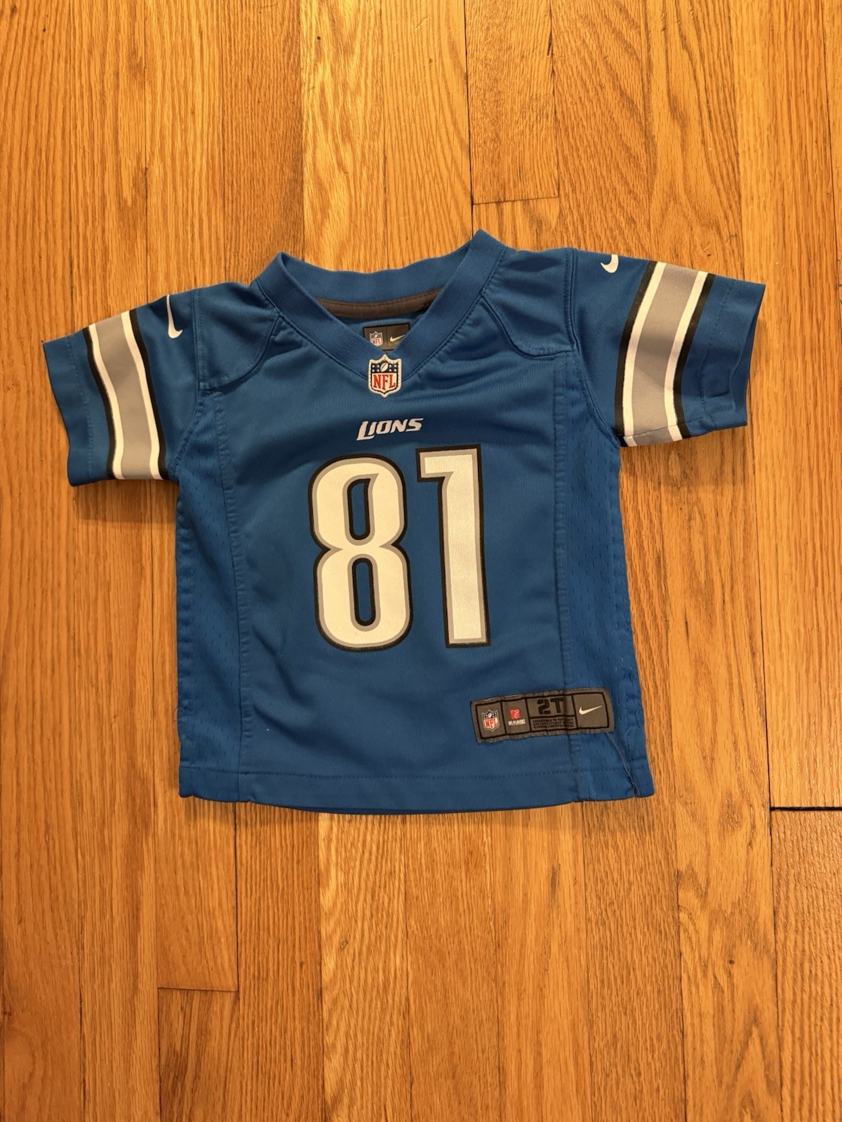 Picture 1 of 6