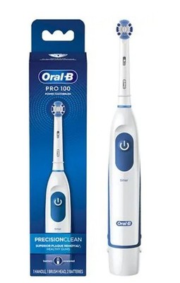 Oral-B Pro 100 Battery Powered Toothbrush, Precision Clean