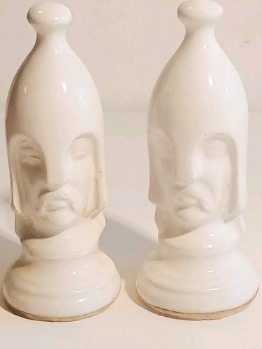 Set of 2 Chess Pieces Duncan Mold VTG. Glazed Ceramic White Pawns Gothic Style - Picture 2 of 4