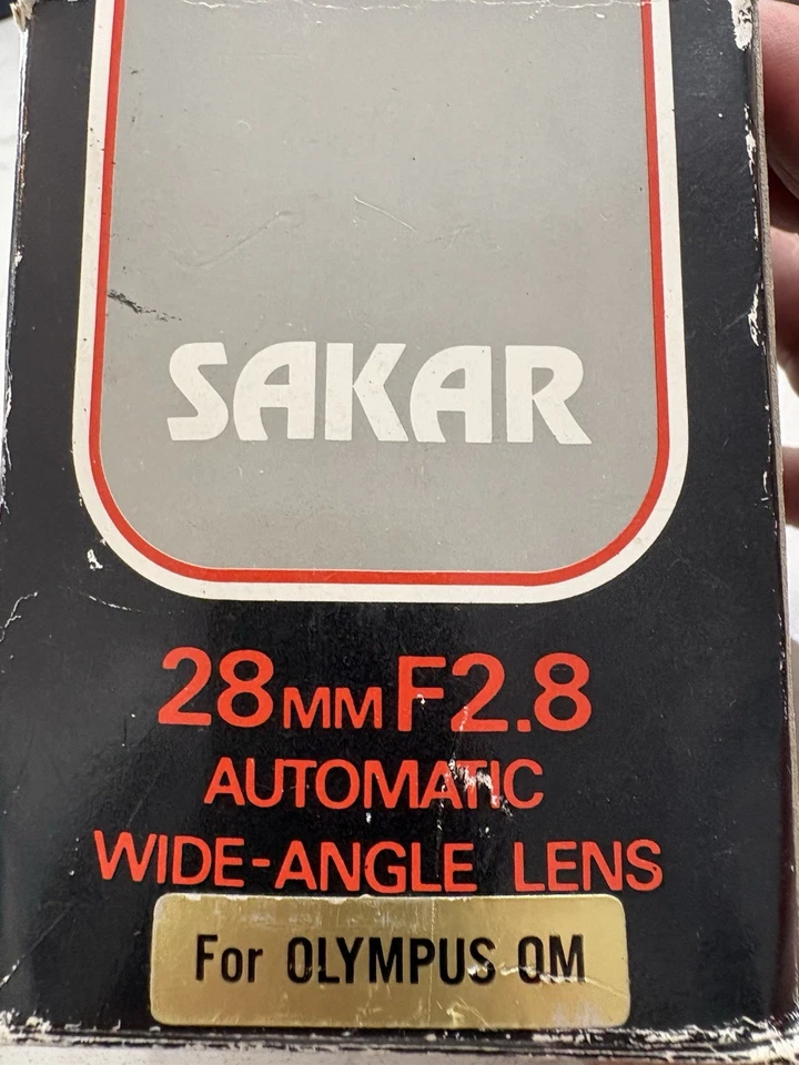 Lente gran angular Sakar Auto 28 mm f/2,8 en caja Foto 4 de 4