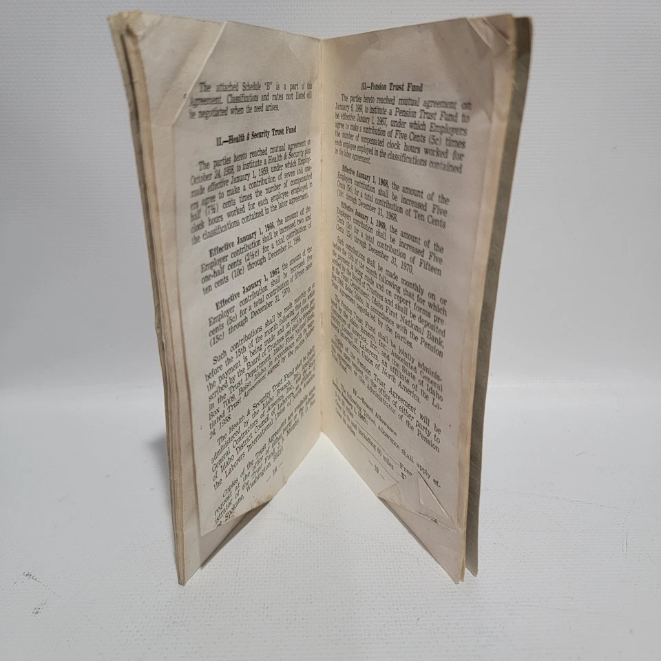 Vintage 1968 AGC Laborers Agreement Booklet Idaho Construction Union - Image 2 of 2