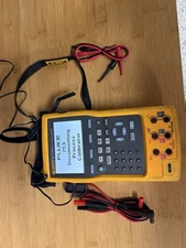 Fluke 753 Documenting Process Calibrator - Great Condition